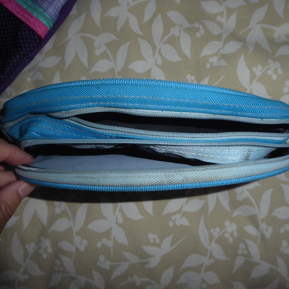 Pencil Case - Picture 4 of 4
